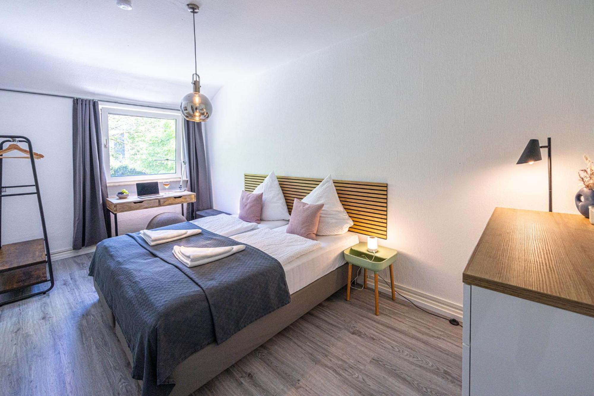 Have-A-Nice-Stay - Nahe Der U-Bahn Nach Hamburg - Natur 1 Minute Entfernt - Baecker & Restaurants 500M - Lidl 800M - Zentrum 1,5Km Ahrensburg Ngoại thất bức ảnh