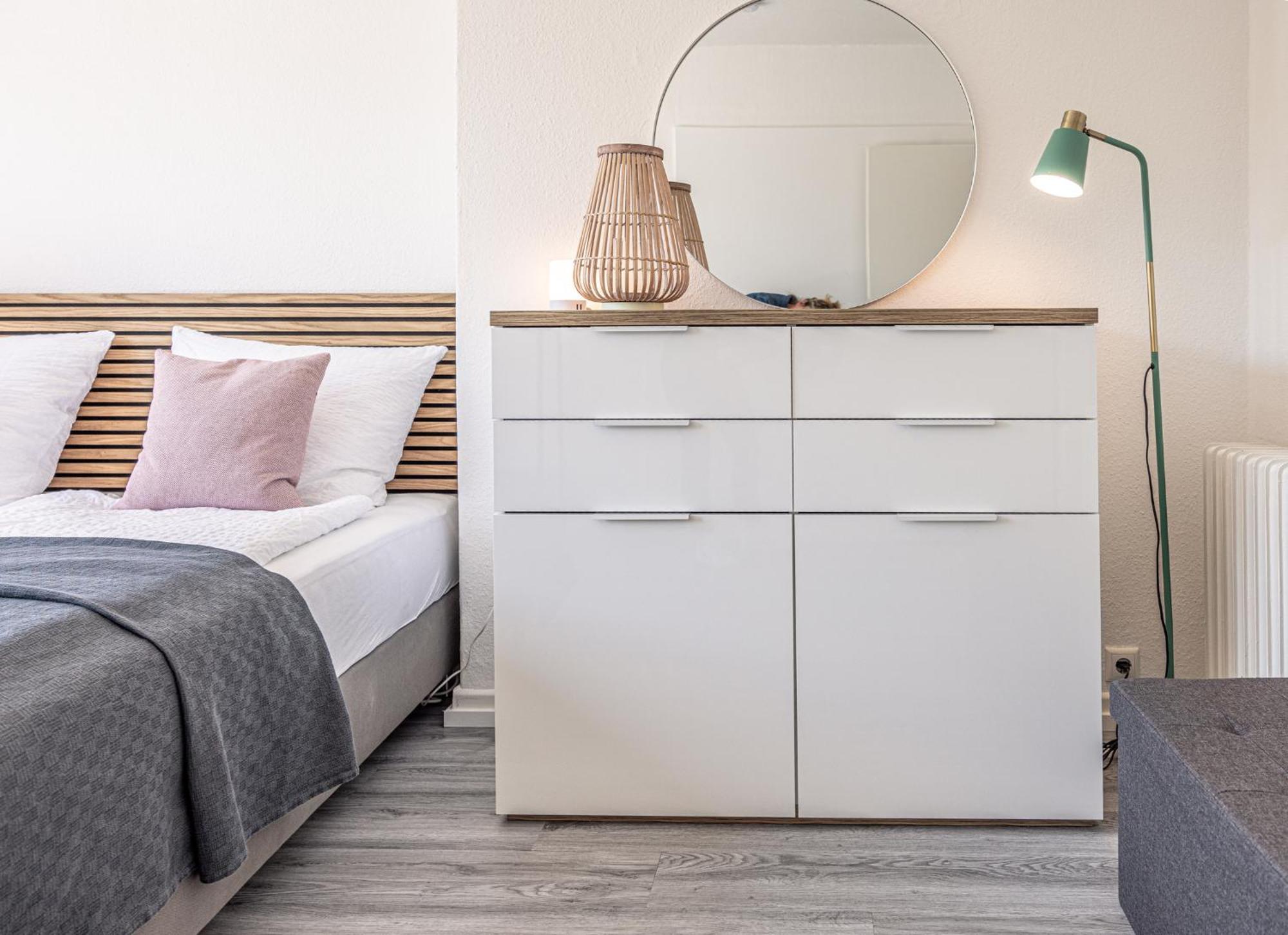 Have-A-Nice-Stay - Nahe Der U-Bahn Nach Hamburg - Natur 1 Minute Entfernt - Baecker & Restaurants 500M - Lidl 800M - Zentrum 1,5Km Ahrensburg Ngoại thất bức ảnh